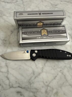 Black Folding Pocket Knife